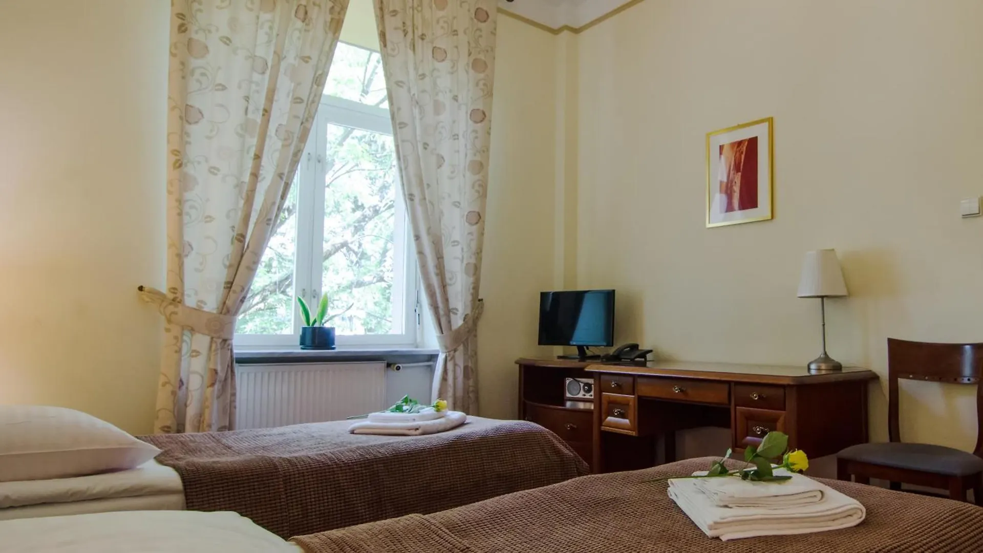 Hotel Lazienkowski Warschau 3*,  Polen